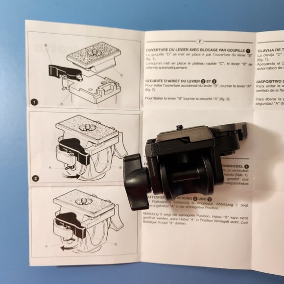 Manfrotto 234RC Swivel Tilt Monopod Head with Quick Release Camera Plate - Picture 4 of 8